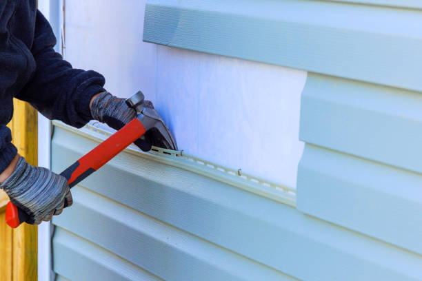 Trusted Emergency Siding Repair service in Hamilton, IN - Creative Siding